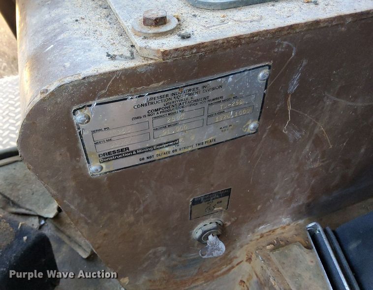 image for item OG9334 Dresser TD-25G  dozer