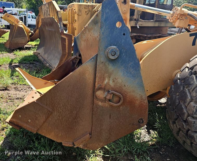 image for item OG9335 1995 Case 721B  wheel loader