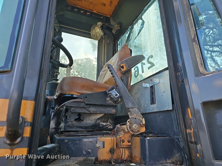 image for item OG9335 1995 Case 721B  wheel loader