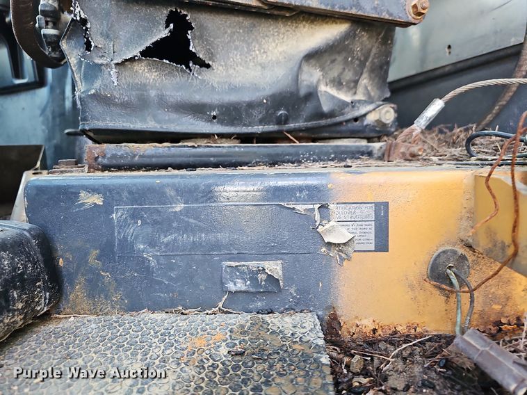 image for item OG9335 1995 Case 721B  wheel loader