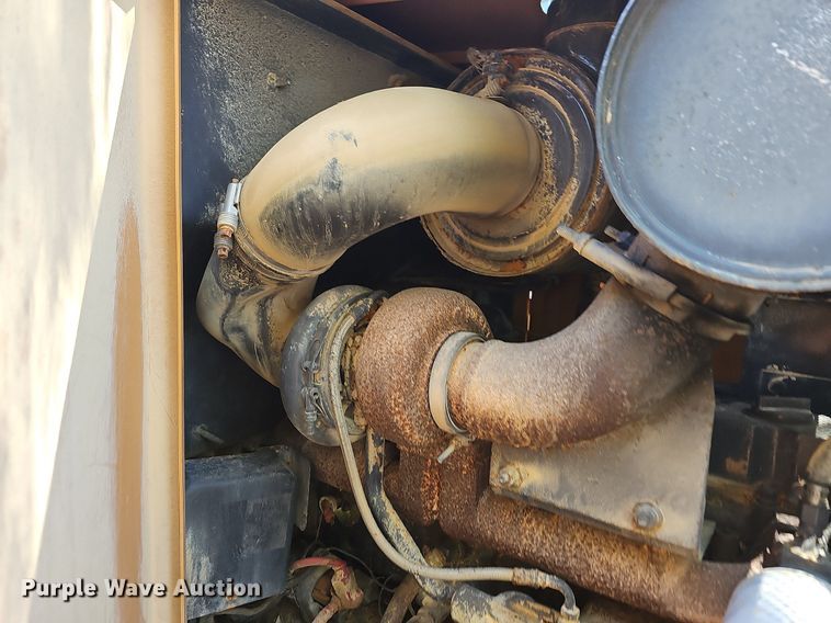 image for item OG9335 1995 Case 721B  wheel loader