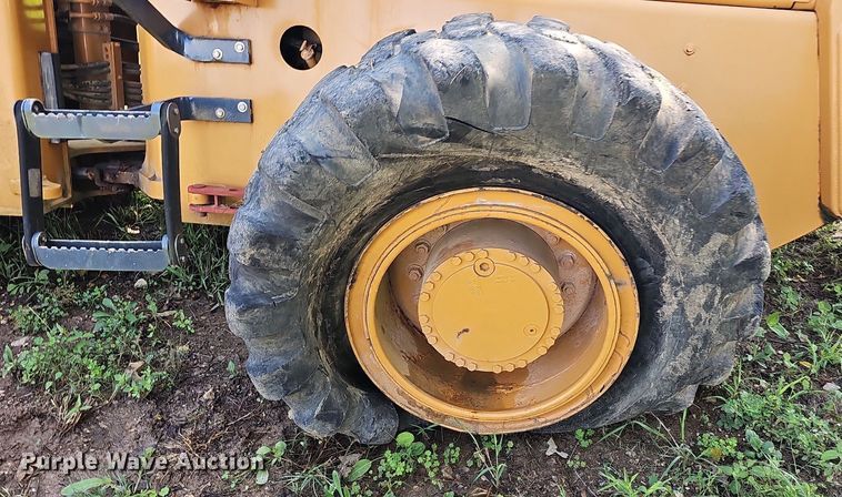 image for item OG9335 1995 Case 721B  wheel loader