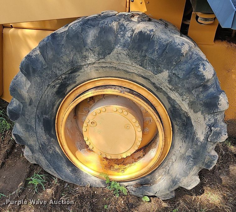 image for item OG9335 1995 Case 721B  wheel loader