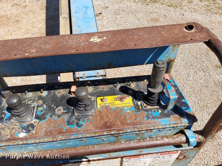 image for item OG9337 2002 Genie S80  boom lift