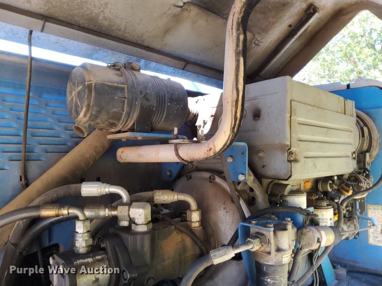 image for item OG9337 2002 Genie S80  boom lift