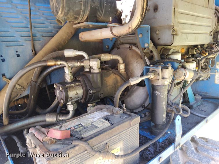 image for item OG9337 2002 Genie S80  boom lift