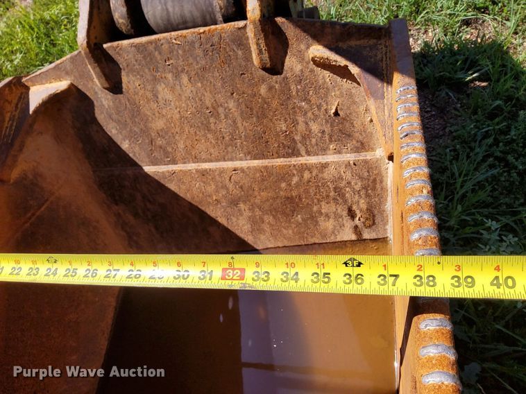 image for item OG9338 2005 Caterpillar 321C LCR  excavator