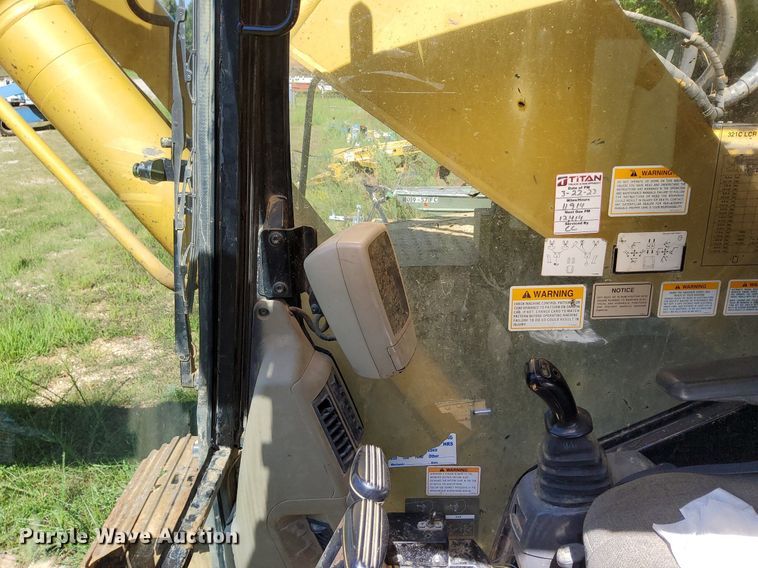 image for item OG9338 2005 Caterpillar 321C LCR  excavator