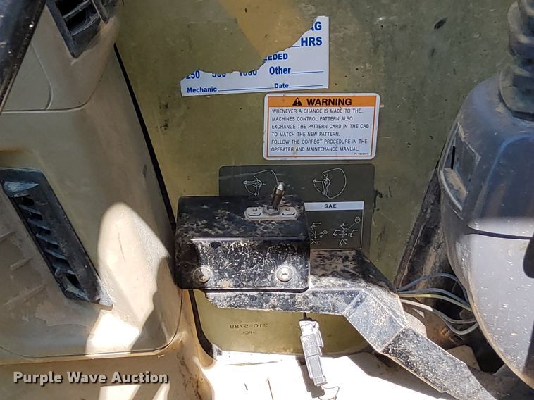 image for item OG9338 2005 Caterpillar 321C LCR  excavator