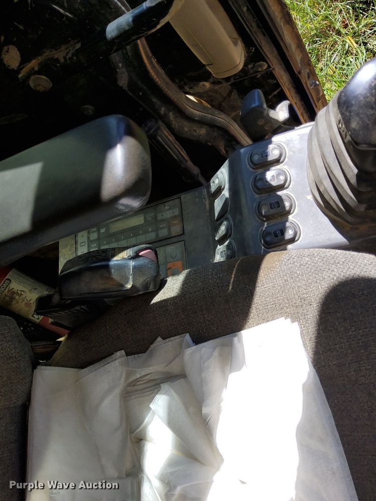 image for item OG9338 2005 Caterpillar 321C LCR  excavator