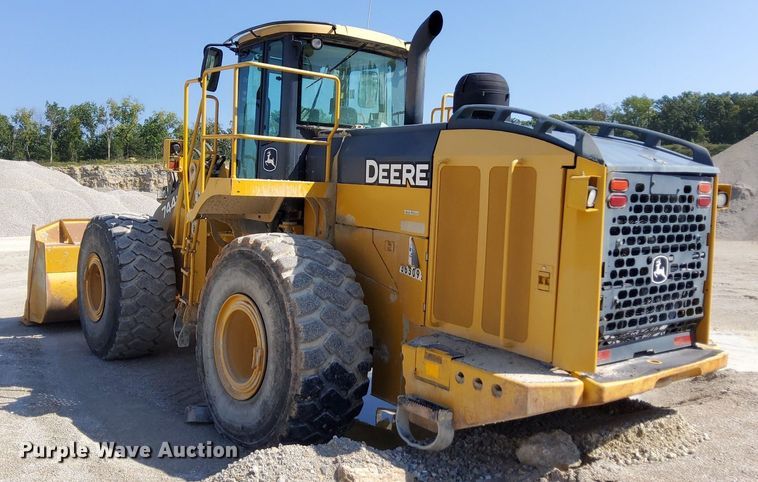 image for item OG9343 2010 John Deere 744K  wheel loader