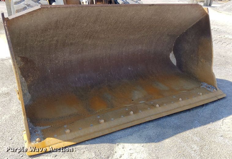 image for item OG9343 2010 John Deere 744K  wheel loader