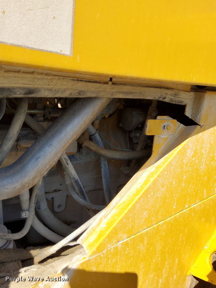 image for item OG9343 2010 John Deere 744K  wheel loader