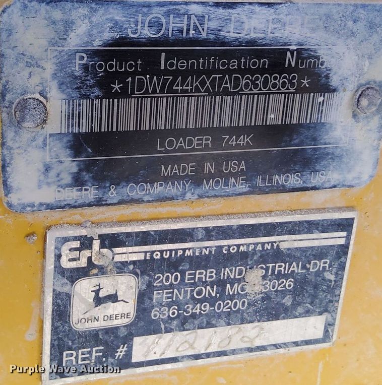 image for item OG9343 2010 John Deere 744K  wheel loader