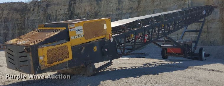 image for item OG9344 2019 TCI Fabick Cat 36x70 Diesel RS  radial stacking conveyor