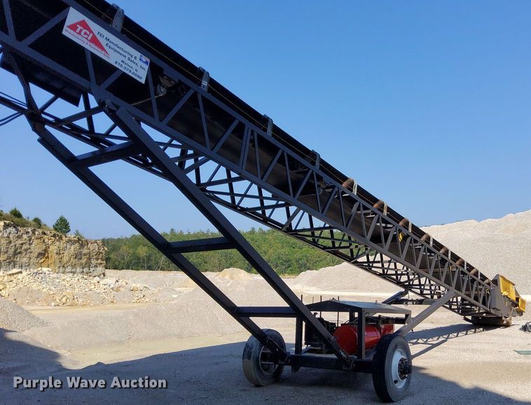 image for item OG9344 2019 TCI Fabick Cat 36x70 Diesel RS  radial stacking conveyor