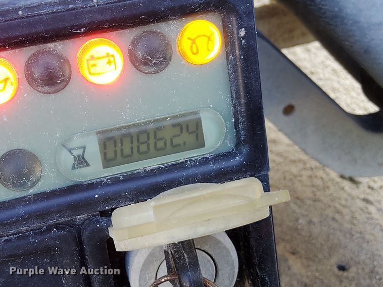 image for item OG9344 2019 TCI Fabick Cat 36x70 Diesel RS  radial stacking conveyor