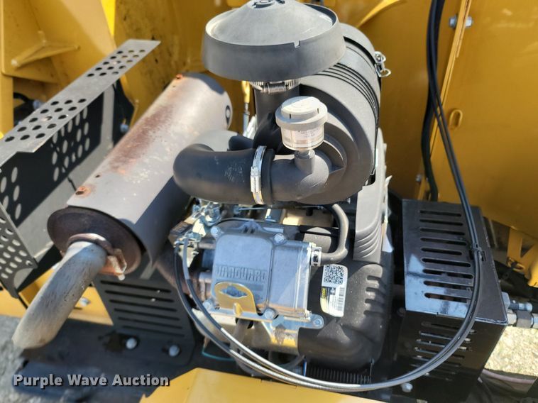 image for item OG9382 2020 Vermeer BC900XL  wood chipper