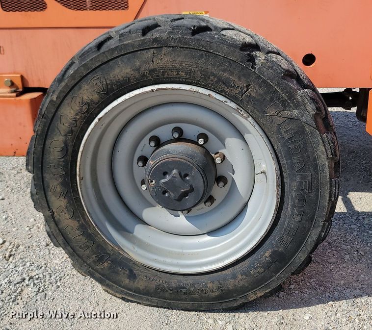 image for item OG9383 2014 JLG 8042  telehandler