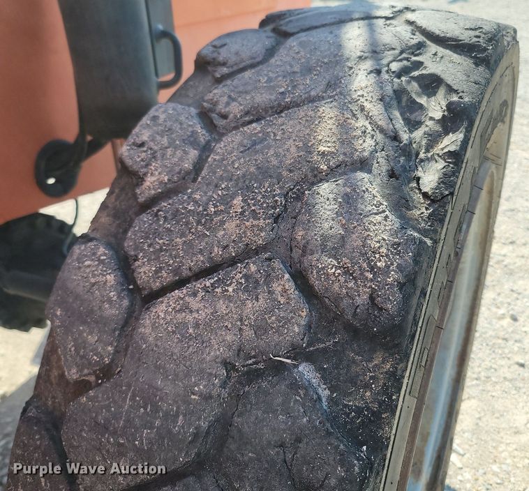 image for item OG9383 2014 JLG 8042  telehandler