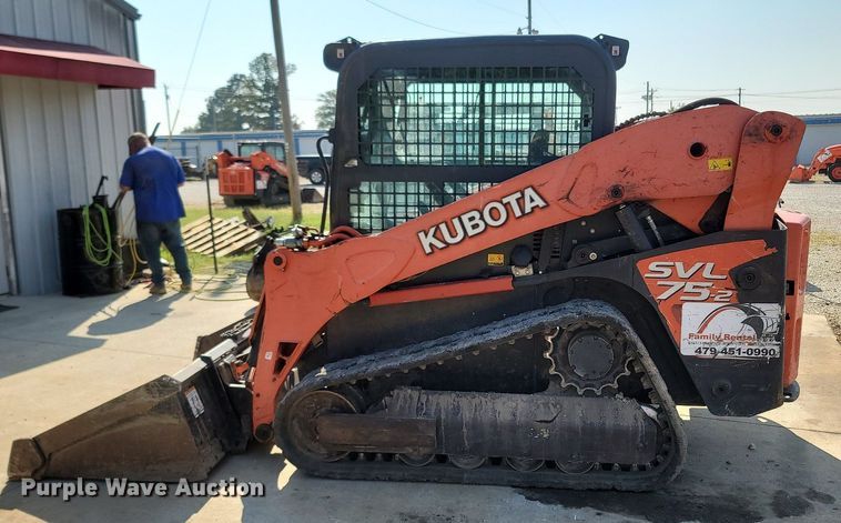 image for item OG9384 2016 Kubota SVL 75-2  skid steer loader