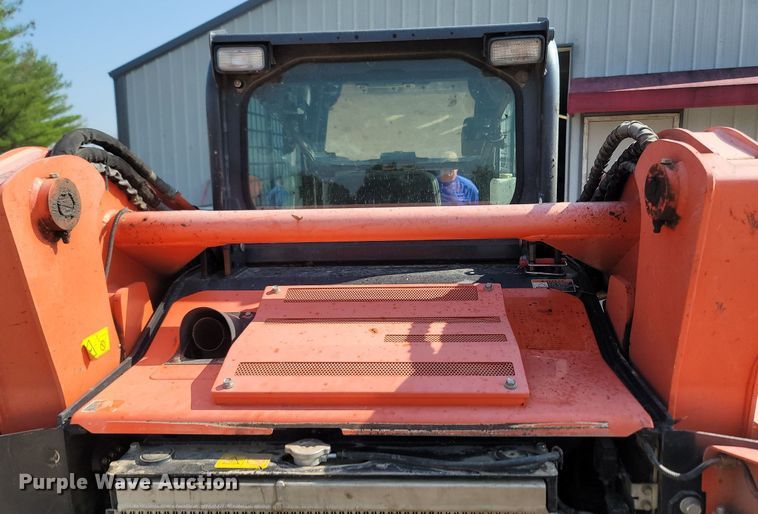 image for item OG9384 2016 Kubota SVL 75-2  skid steer loader