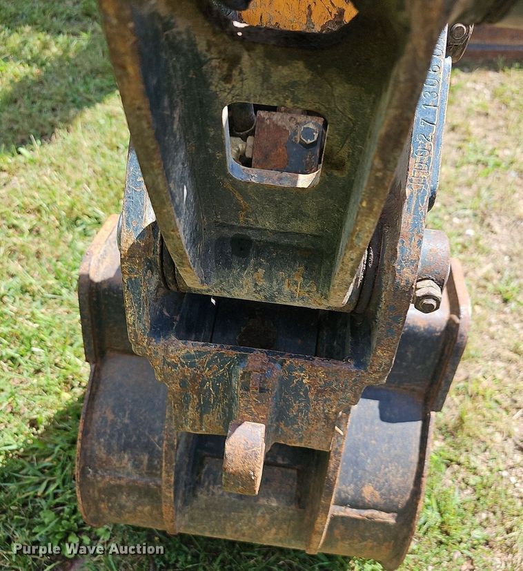 image for item OG9405 2013 Hyundai ROBEX 27Z-9  mini excavator