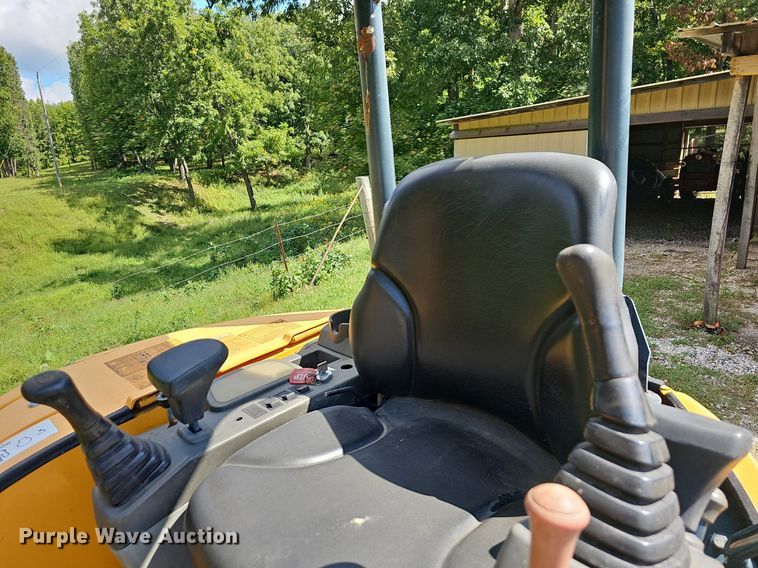 image for item OG9405 2013 Hyundai ROBEX 27Z-9  mini excavator