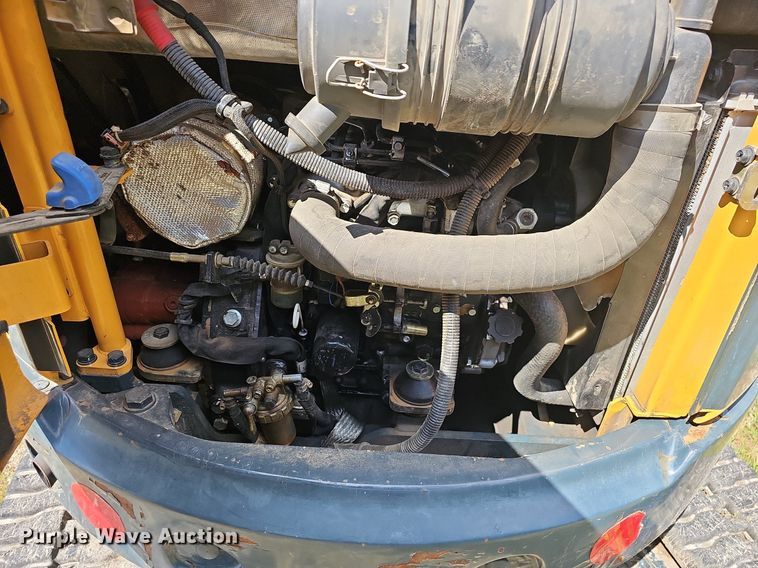 image for item OG9405 2013 Hyundai ROBEX 27Z-9  mini excavator