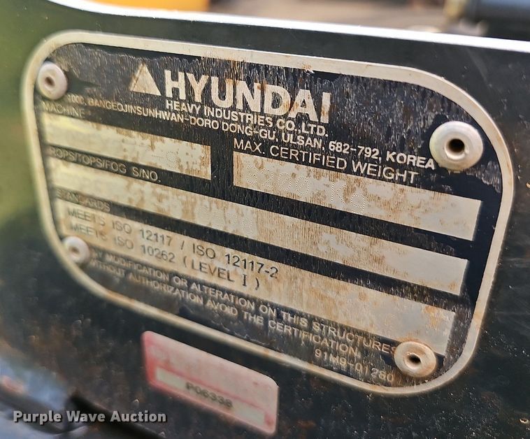 image for item OG9405 2013 Hyundai ROBEX 27Z-9  mini excavator