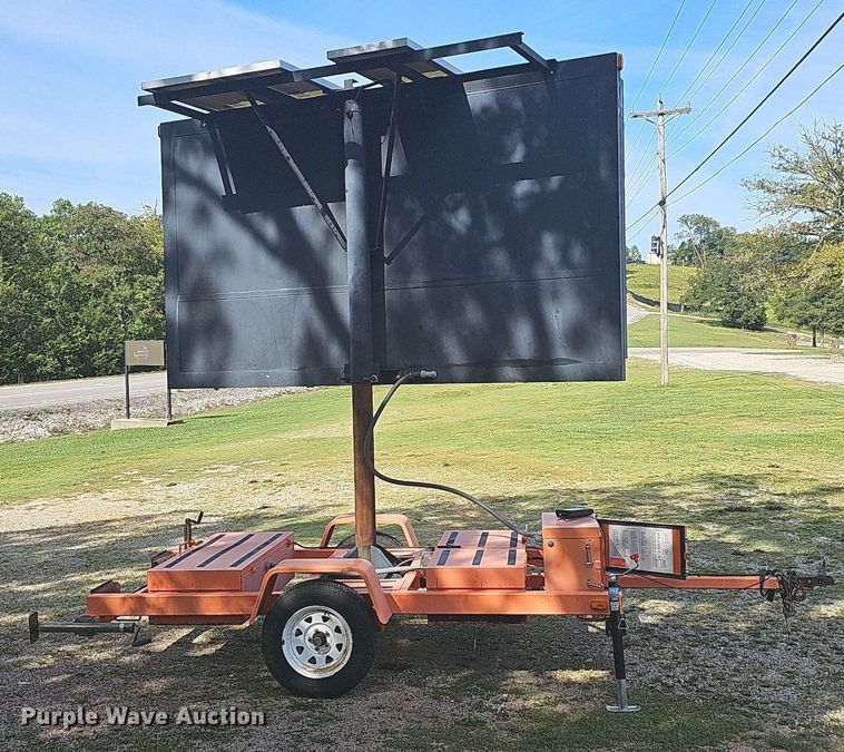 image for item OG9407 AMSIG T333 message board trailer