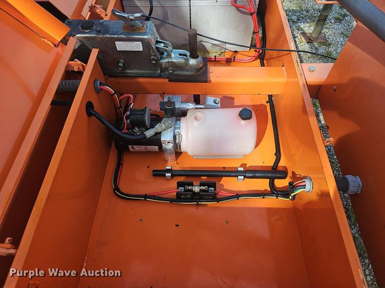 image for item OG9407 AMSIG T333 message board trailer