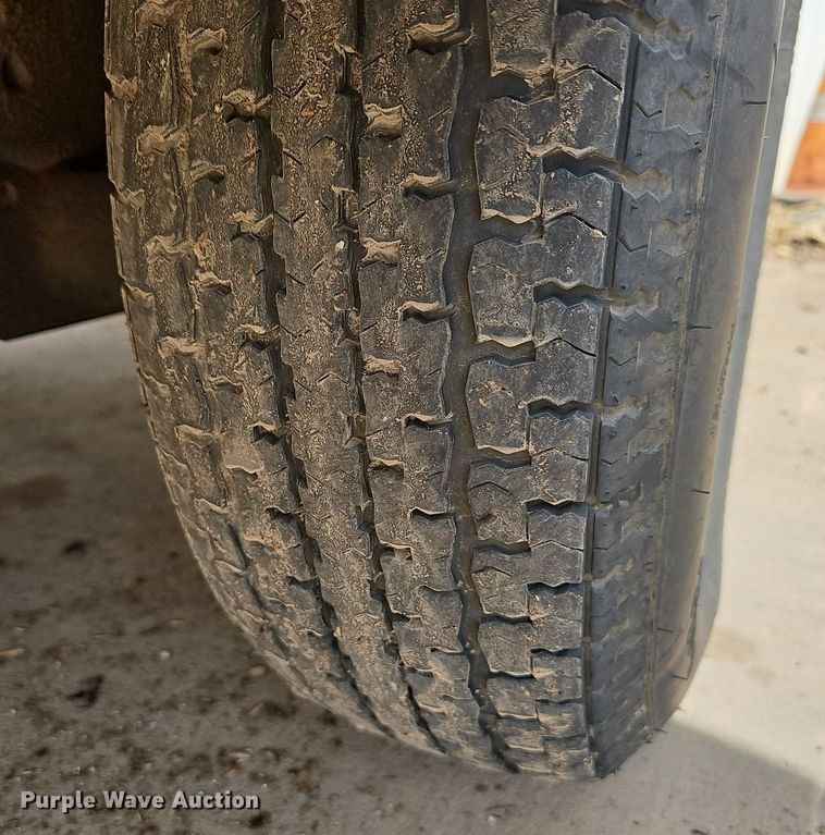 image for item OG9409 2006 Vermeer BC1000XL  wood chipper