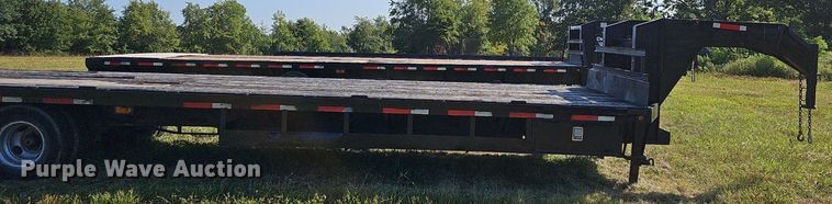 image for item OG9410 2006 Apache equipment trailer