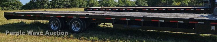 image for item OG9410 2006 Apache equipment trailer