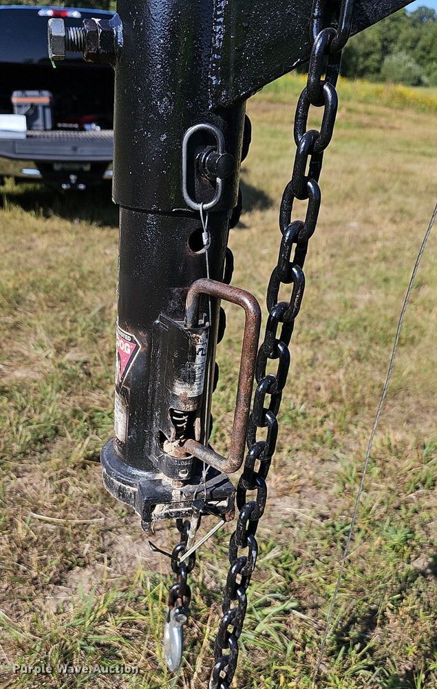 image for item OG9410 2006 Apache equipment trailer