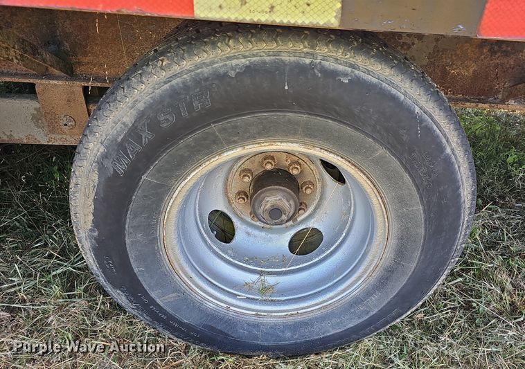 image for item OG9410 2006 Apache equipment trailer