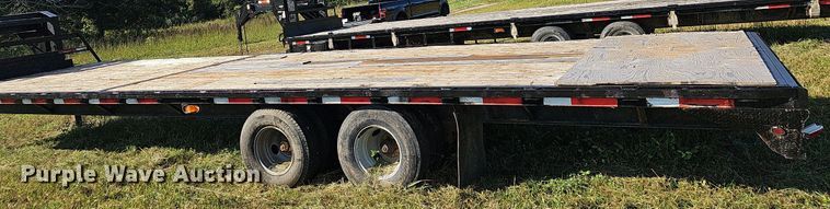 image for item OG9411 2008 Lone Star  32' equipment trailer