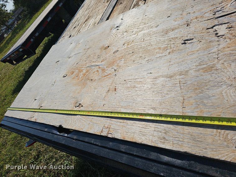 image for item OG9411 2008 Lone Star  32' equipment trailer