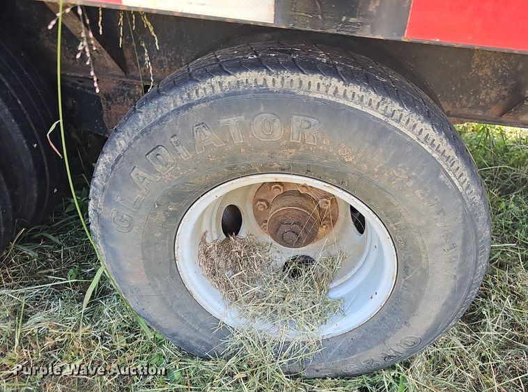 image for item OG9411 2008 Lone Star  32' equipment trailer