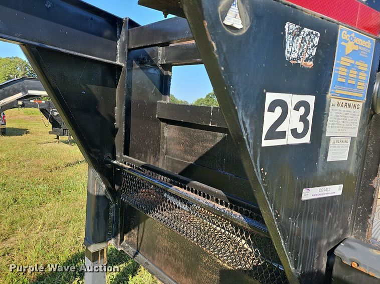 image for item OG9412 2007 Gooseneck A10A2  equipment trailer