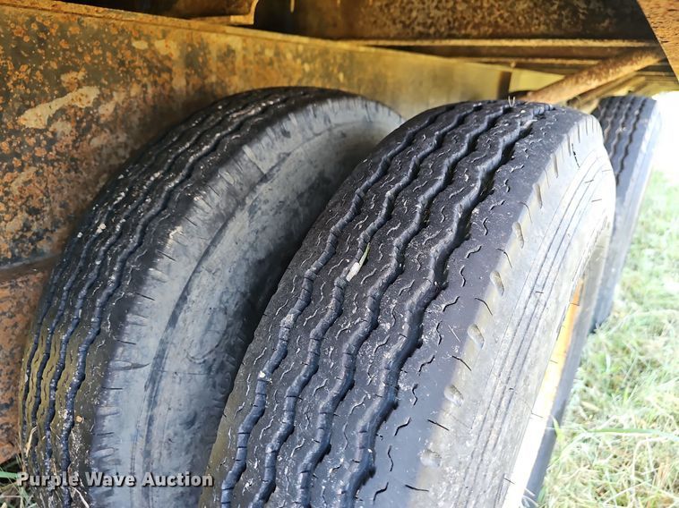 image for item OG9412 2007 Gooseneck A10A2  equipment trailer