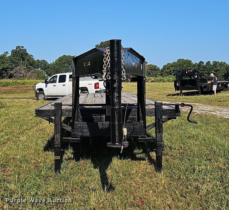 image for item OG9413 1996 L&M  equipment trailer