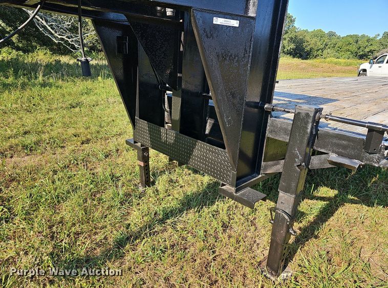 image for item OG9413 1996 L&M  equipment trailer