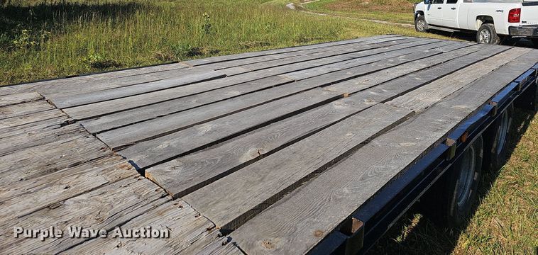 image for item OG9413 1996 L&M  equipment trailer