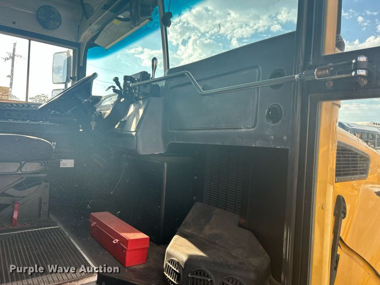 image for item DJ6299 2014 Blue Bird  school bus