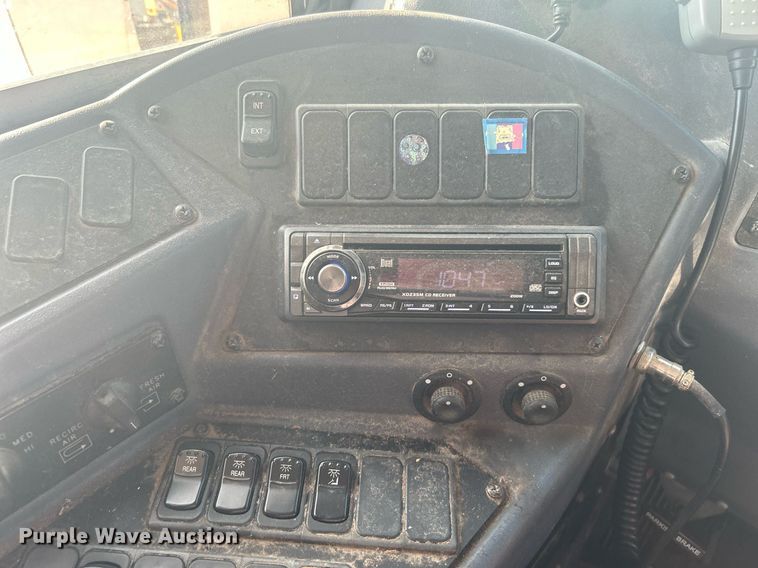 image for item DJ6299 2014 Blue Bird  school bus