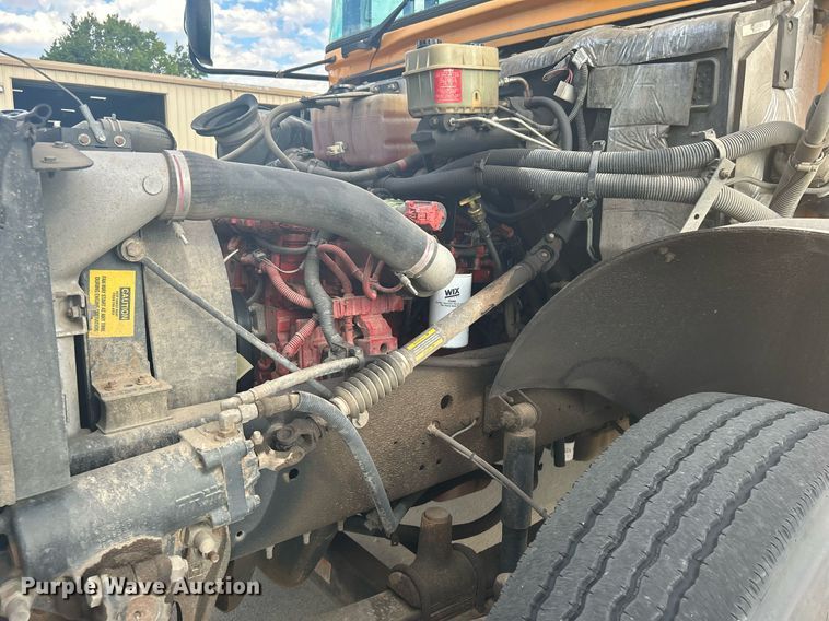 image for item DJ6299 2014 Blue Bird  school bus