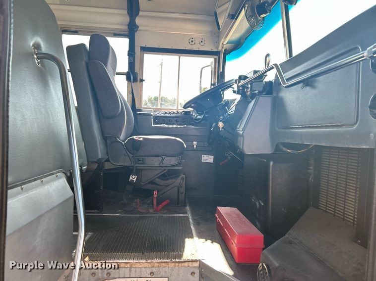 image for item DJ6301 2012 Blue Bird Vision  school bus