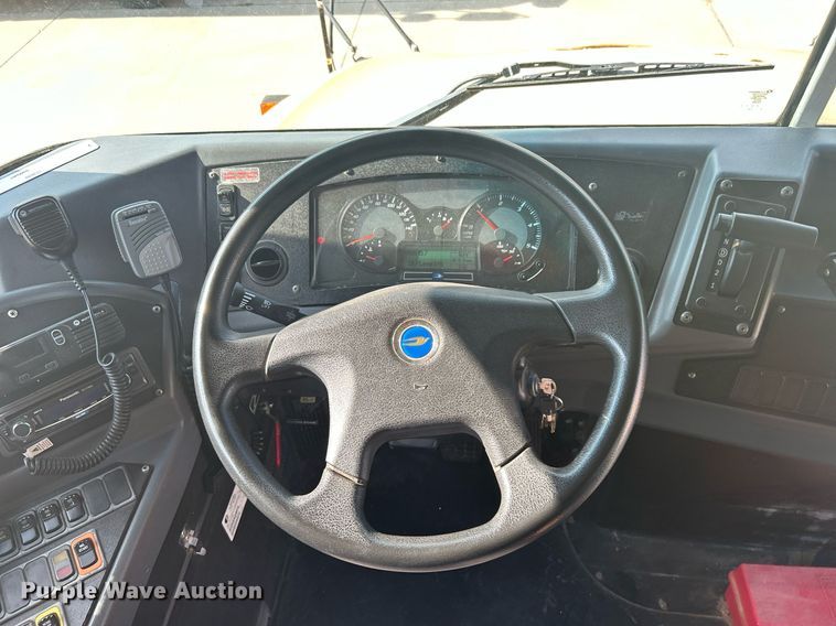 image for item DJ6301 2012 Blue Bird Vision  school bus